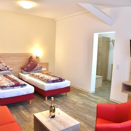 Hotel Da Sabino Зинген Экстерьер фото