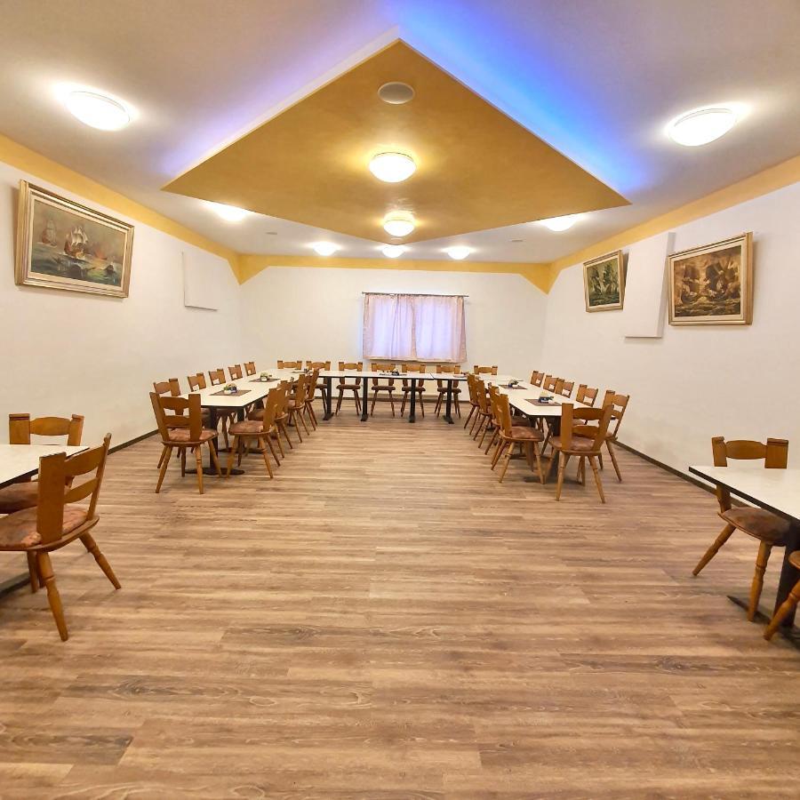 Hotel Da Sabino Зинген Экстерьер фото